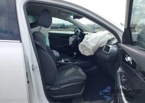 2019 Kia Sorento 2.4L L z USA, uszkodzony, nr VIN 5XYPG4A34KG599895